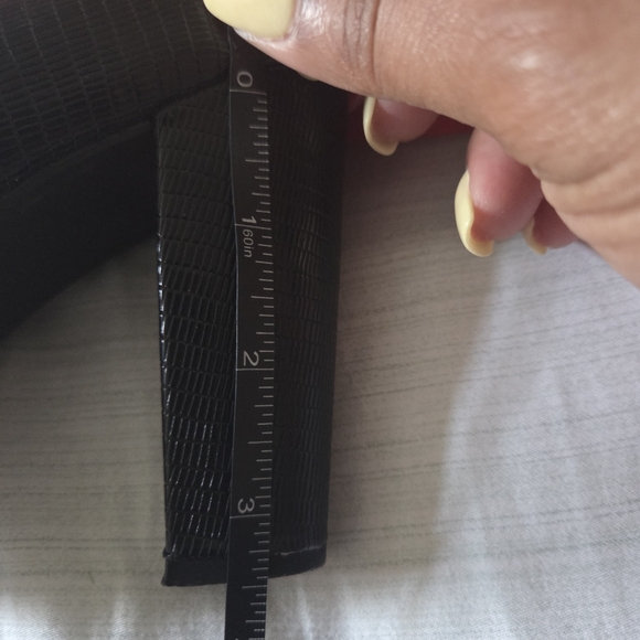 Bandolino womens hills size 10 1/2 - Picture 3 of 3